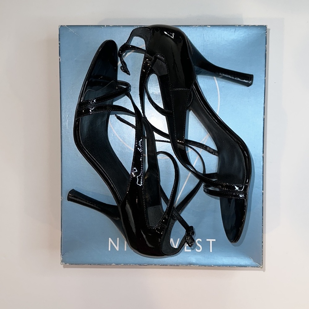 Nine West | Glorielle Patent Sandels